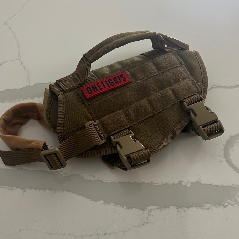 Brown Dog Belt Bag with Quilted Design